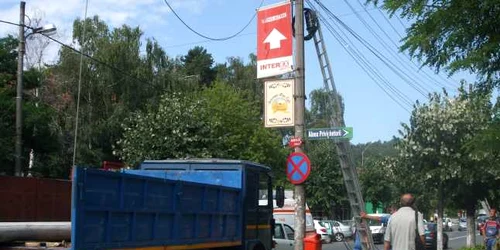 Se lucrează le reţelele electrice