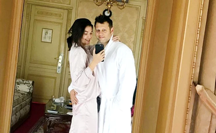 Alina și Mihai s-au cazat la un hotel elegant