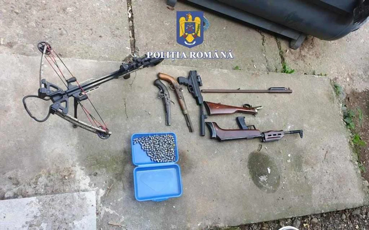 Au fost găsite mai multe arme FOTO Poliția Română