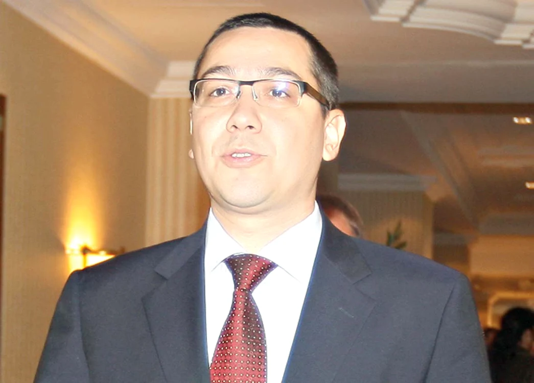 Victor Ponta vrea echipă nouă la Guvern, însă ministrul său pentru diaspora, Adrian Anghel, a fost refuzat de comisii