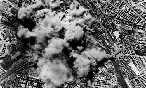 Orașul Etern sub bombele Aliaților: Roma în cel de Al Doilea Război Mondial jpeg