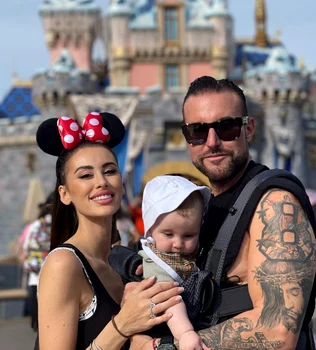 Philipp Plein si Lucia Bartoli la DisneyLand
