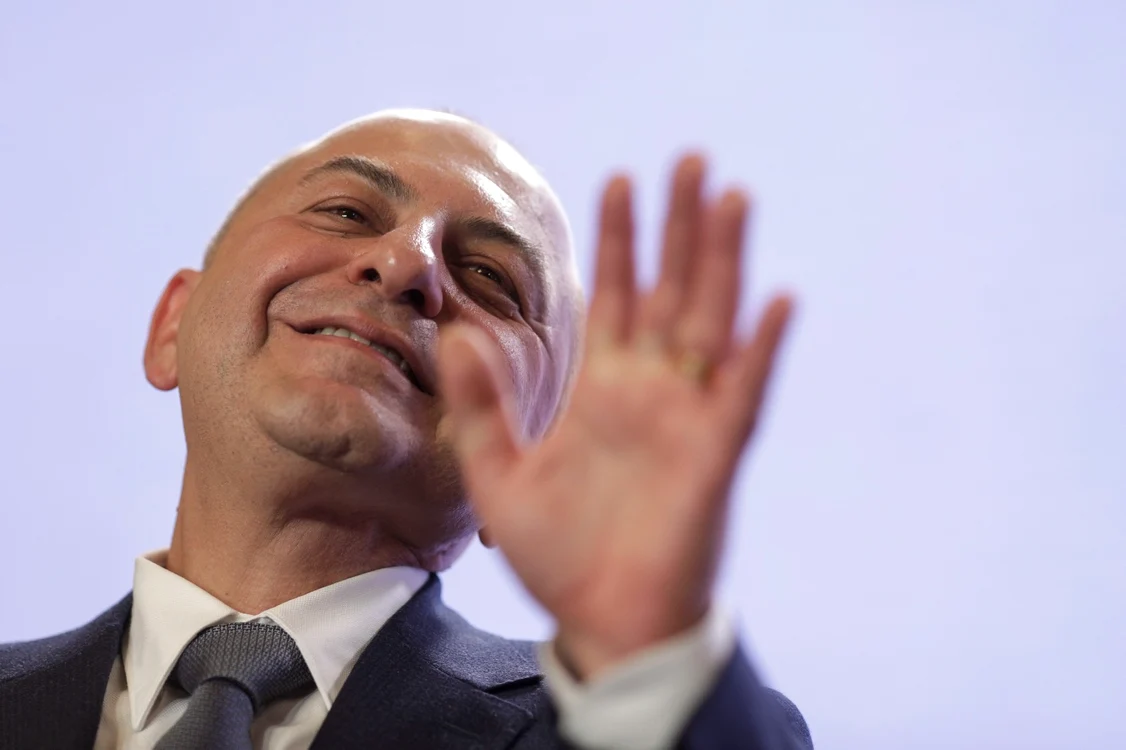 Cum răspunde Cătălin Cîrstoiu acuzațiilor de incompatibilitate.Foto: Inquam