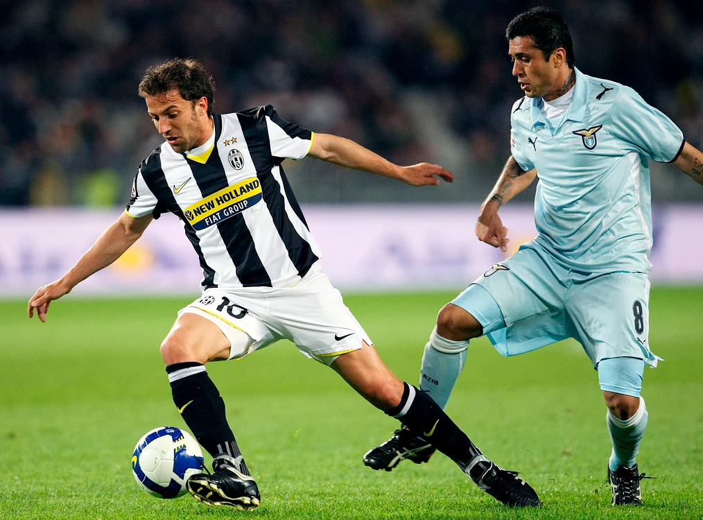 
    Del Piero (stânga), unul dintre veteranii lui Juventus  