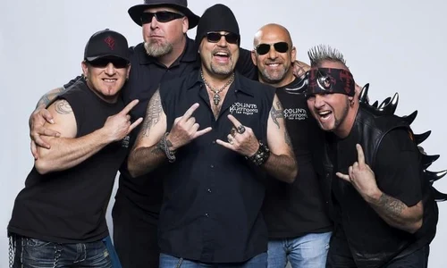 „Așii amanetului” aduc episoade speciale de Crăciun pe HISTORY®, cu invitați din „Colecţia de la Count's Kustoms” şi „Restaurări” jpeg