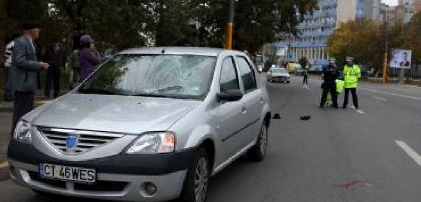 Constanţa: Biciclist lovit de o maşină