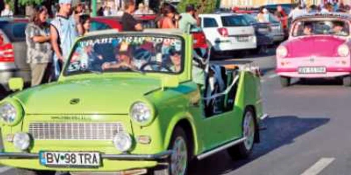 Judeţ cu judeţ: Aproximativ 1.000 de copii din judeţul Ialomiţa au cel puţin un părinte plecat la muncă în străinătate.