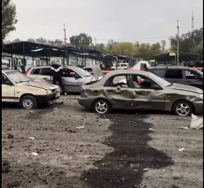 Convoiul de civili atacat de ruși la Zaporojie FOTO Twitter