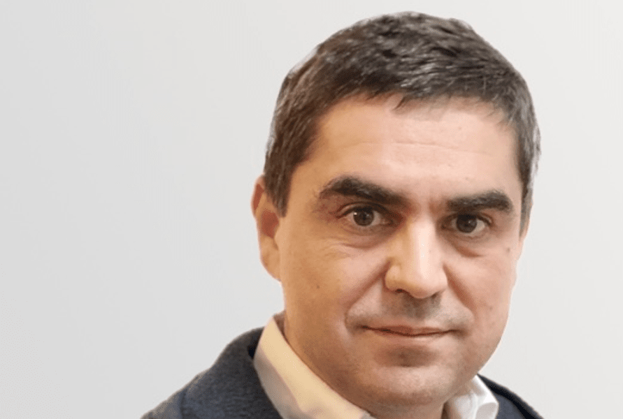 Mihai Bârsan: „Cred în România pentru că oriunde am fi o ducem cu noi”