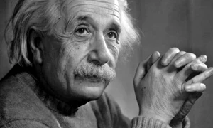 Un manuscris al lui Albert Einstein în care calcula teoria relativităţii a fost vândut la licitaţie pentru o sumă record jpeg