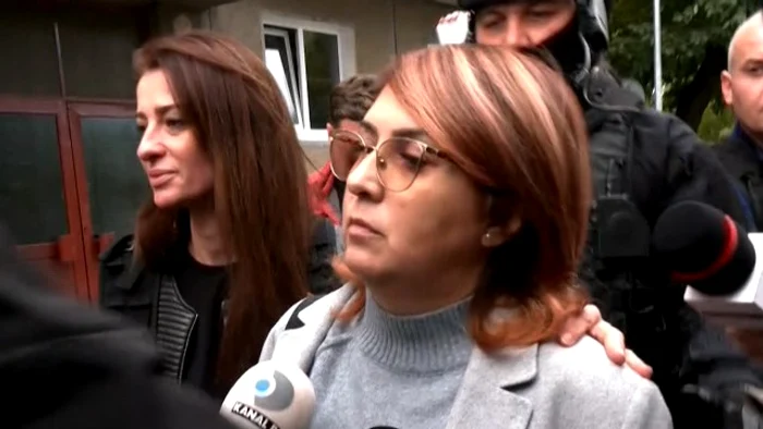 Laura Crișan a fost dusă la audieri FOTO: observatornews.ro