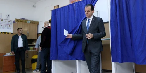 Referendum pentru familie - a doua zi - Ludovic Orban / FOTO Inquam Photos / George Călin / 7 oct 2018