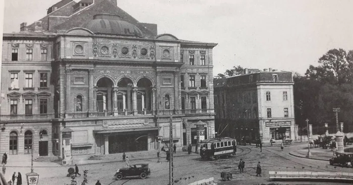 Clădirea Operei din Timişoara pe când avea aspect vienez FOTO eMedia/Emil Banciu