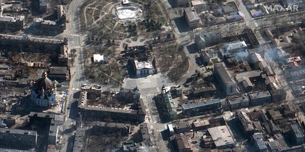 teatrul din Mariupol distrus FOTO Maxar Technologies