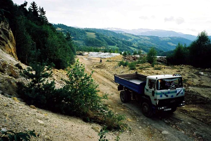 Rosia Montana Cariera Exploatare FOTO Adevărul