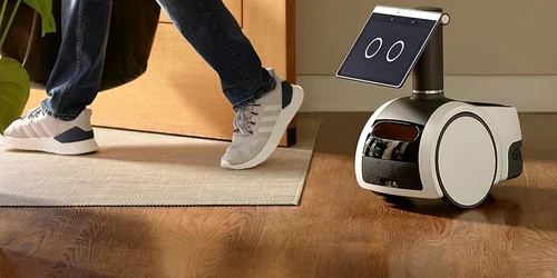 Robot Amazon Astro