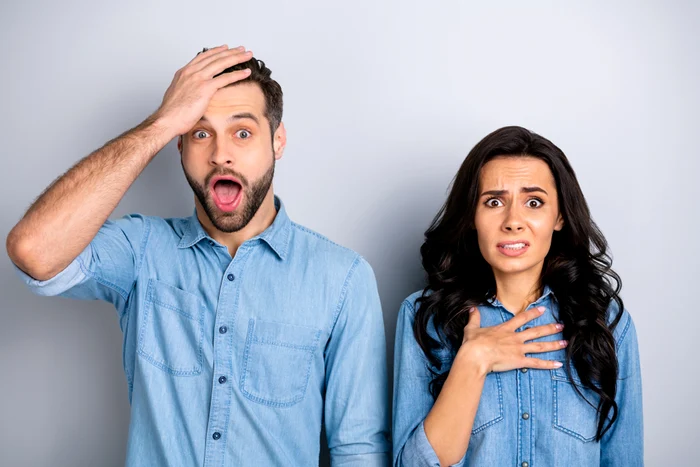 
    Dacă îţi este dificil să iei chiar şi cea mai mică decizie fără să-i ceri părerea iubitului tău, trebuie să îţi recapeţi independenţafoto: 123RF  