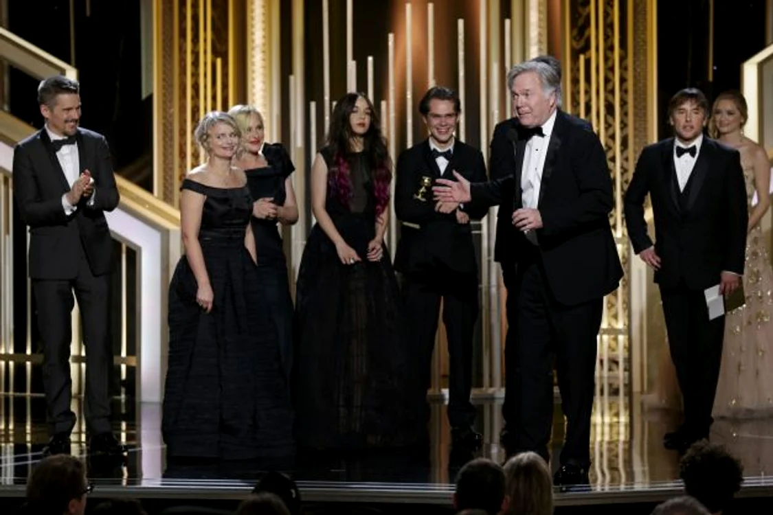 
    Jonathan Sehring primeşte premiul Globul de Aur pentru filmul "Boyhood"foto: Reuters  
