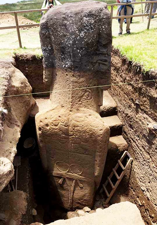 easterislandheadbody2 jpg jpeg