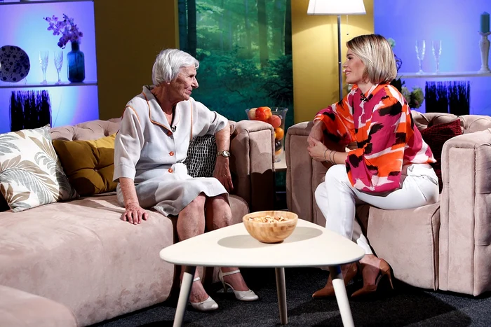 
    Elena Pagu a venit la Chefi la Cuțite  