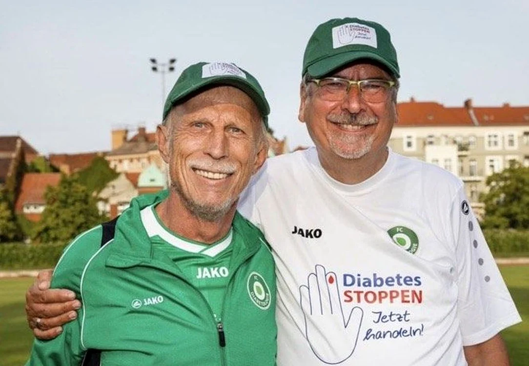 Suferința a lăsat urme pe chipul lui Christoph Daum. Foto Instagram