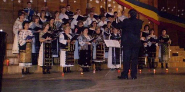 Corul Millennium, în concert tradiţional de colinde 