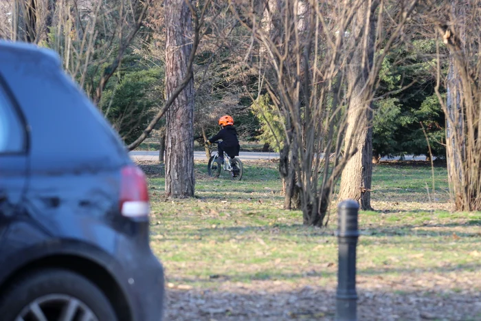 Micuții s-au plimbat cu bicicleta 