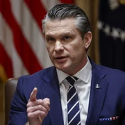 Secretarul de război Pete Hegseth la o ședintă de cabinet la Casa Albă FOTO EPA EFE jpg