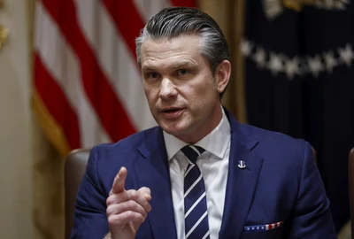 Secretarul de război Pete Hegseth la o ședintă de cabinet la Casa Albă FOTO EPA EFE jpg