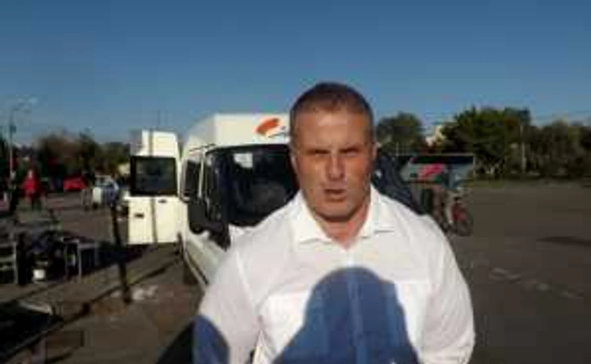 Călin Mărincuş, liderul extremiştilor ce au întrerupt un spectacol de operă al Cluj  FOTO Remus Florescu