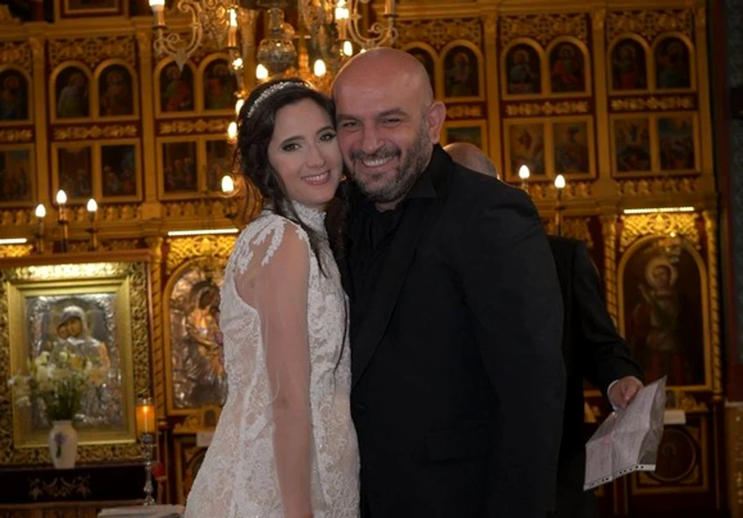 
    Alin și Simona și-au botezat fiica în biserica în care s-au și cununat religiosFoto: arhivă personală  