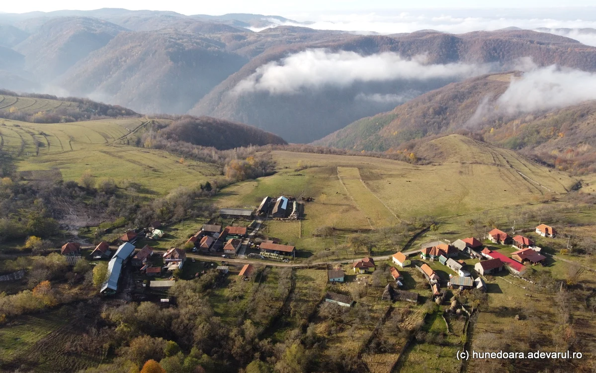 Satul Merișoru de Munte din Hunedoara. Foto: Daniel Guță. ADEVĂRUL