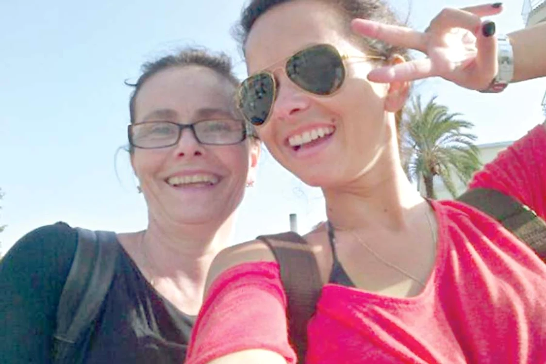 Inna iubeşte acelaşi  bărbat încă de  pe vremea când  era elevă de liceu