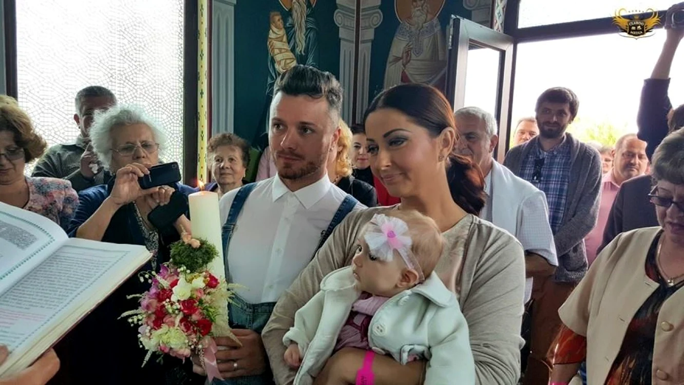 Imagine din timpul slujbei FOTO Claboo Media