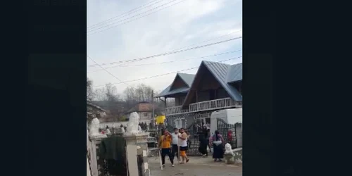 Scandal cu bate în Prahova