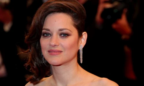 Marion Cotillard (40 de ani) jpeg