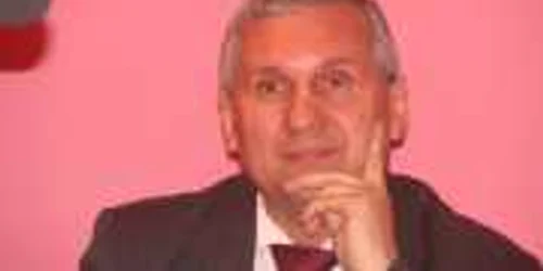 Ion Răuţ are de primit cei mai mulţi bani 