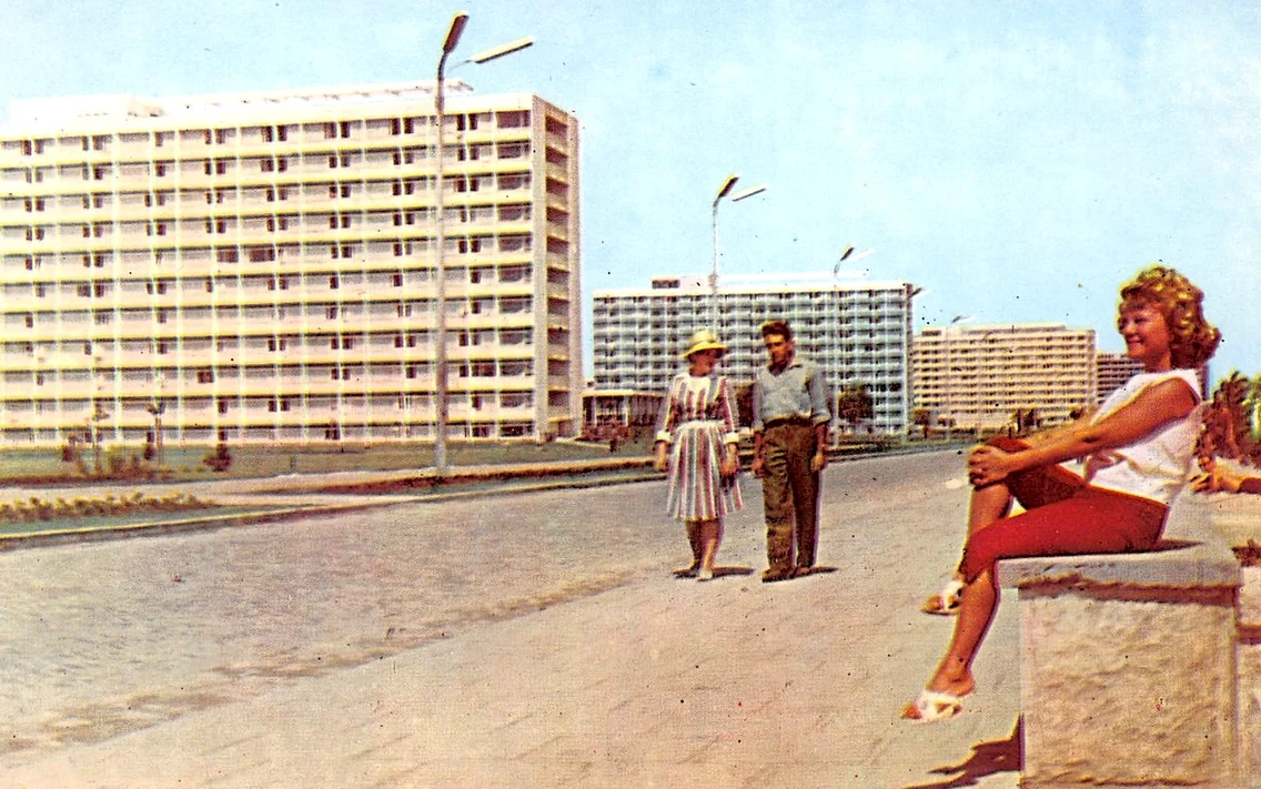 Stațiunea Mamaia în comunism  Sursa Delcampe (34) jpg