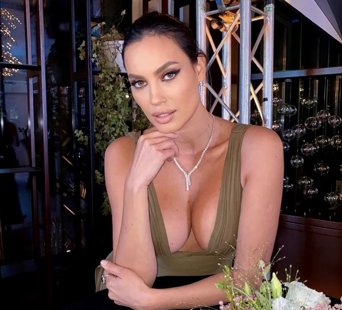 Alina Puşcău s-a infectat cu varianta Delta după ce a vizitat o prietenă. foto: Instagram