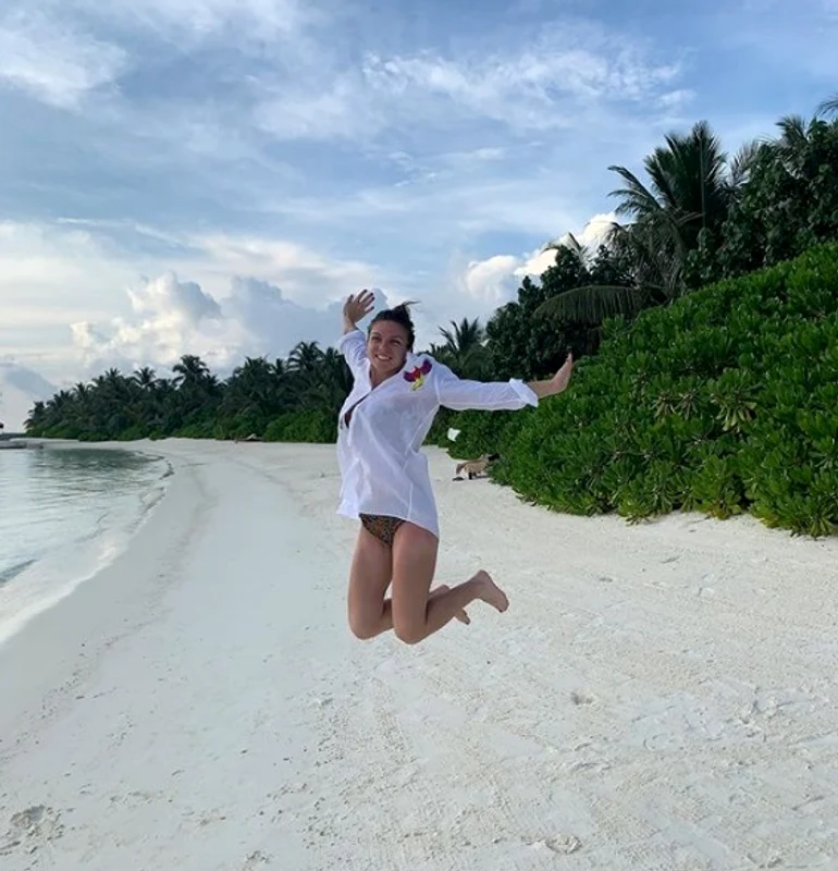 1 simona halep costum de baie 2 jpg jpeg