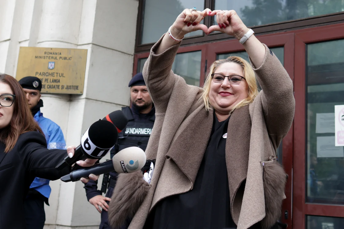 Diana Șoșoacă la Parchetul General FOTO: Inquam / George Călin 