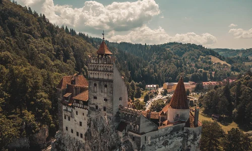 Castelul Bran FOTO Discover Brașov jpg