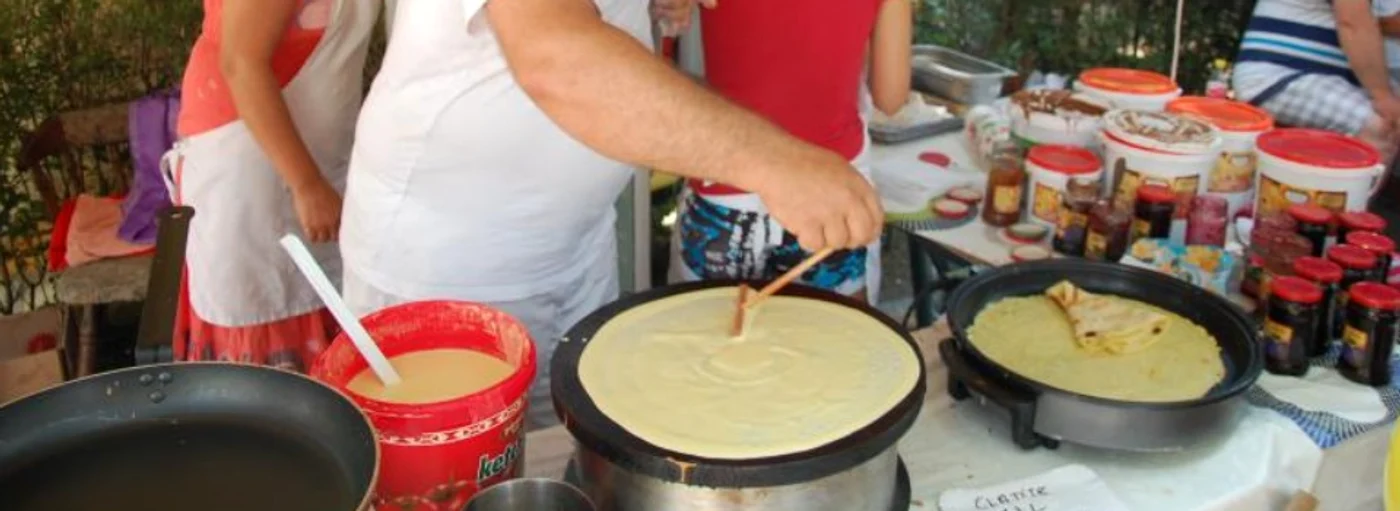 Se vor prepara mai multe tipuri de clătite FOTO arhivă Adevărul 