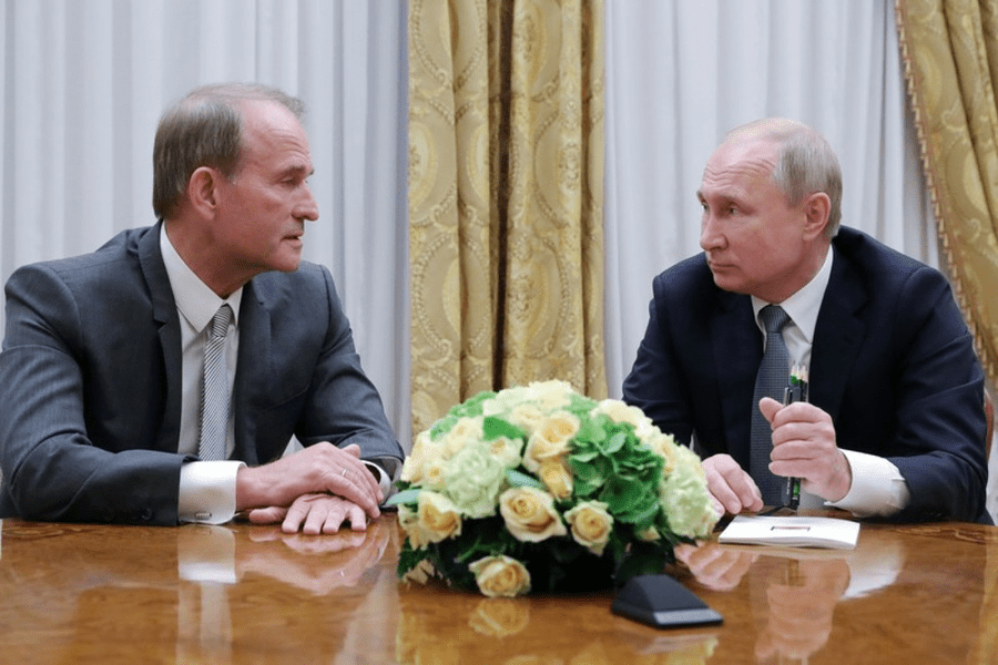 Zelenski i-a revocat cetățenia ucraineană unui apropiat al președintelui rus Vladimir Putin