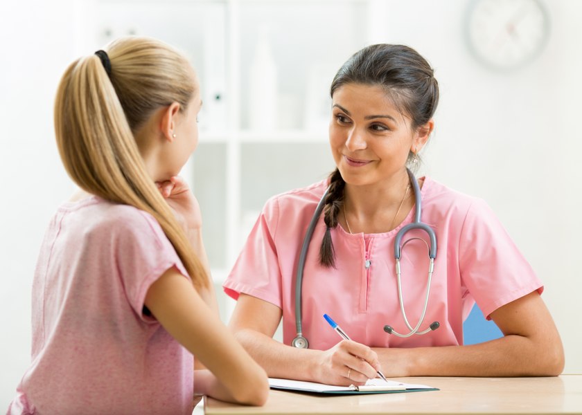 Guvernul își asumă răspunderea pentru reforma în sănătate: medicii de familie vor fi plătiți în funcție de serviciile oferite