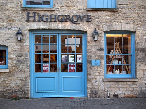 Magazinul Highgrove din Tetbury deținut de regele Charles FOTO SHUTTERSTOCK