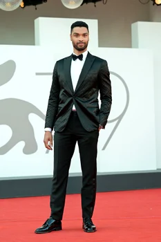 Regé Jean Page (3) jpg