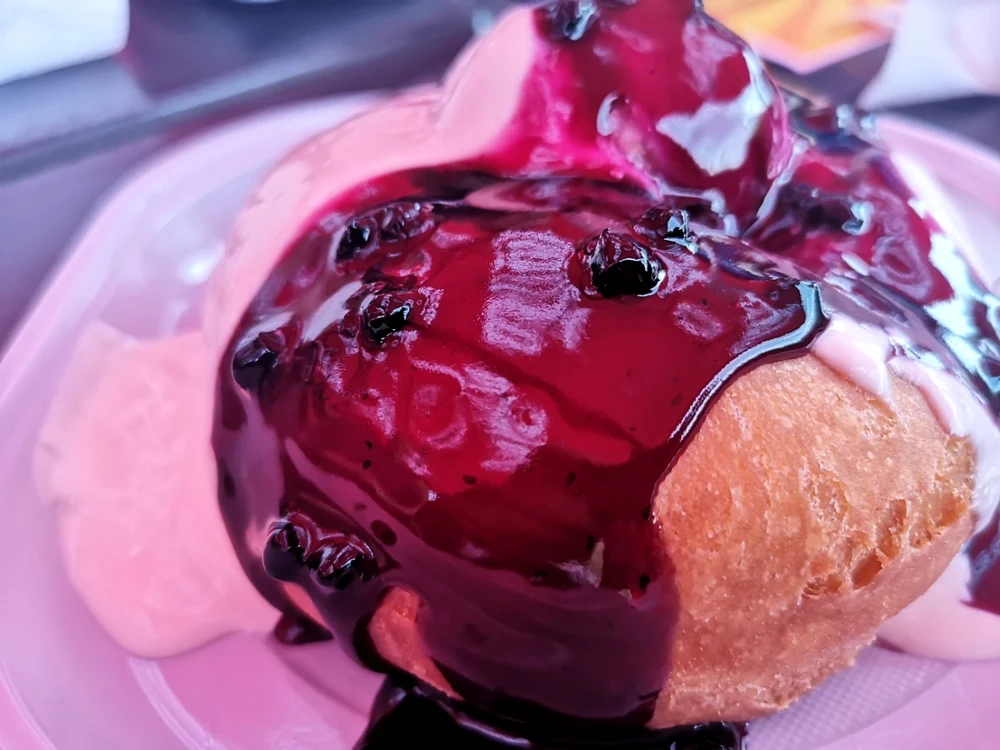 Papanaşii, un desert delicios FOTO Adevărul