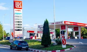Benzinărie Lukoil în București FOTO Shutterstock 