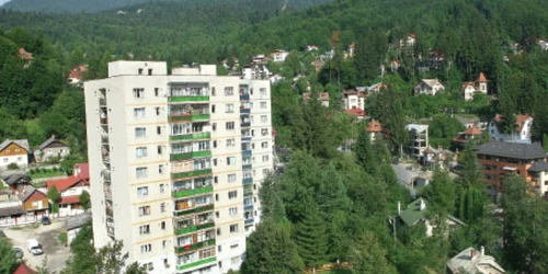 1.300 de euro în medie costă un metru pătrat de apartament la munte